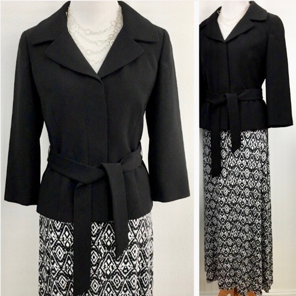 Loft | Black Textured Blazer Jacket - Picture 2 of 10